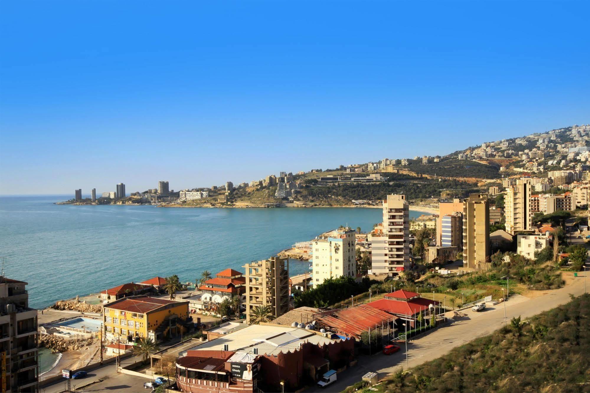 Rivoli Palace Hotel Jounieh Buitenkant foto